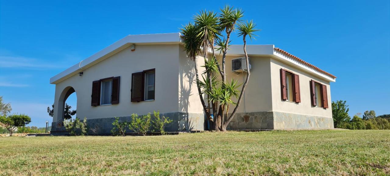 House Castiadas Tra Mare E Montagna Kültér fotó