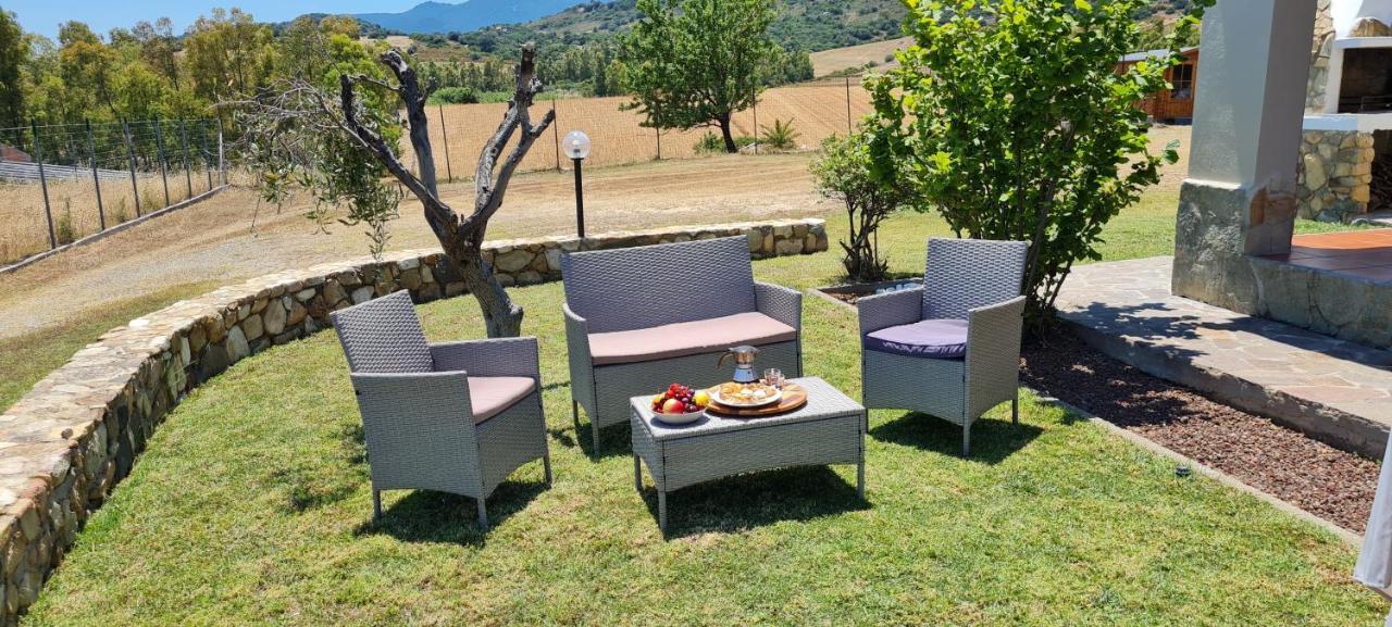 House Castiadas Tra Mare E Montagna Kültér fotó